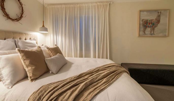 Gundaroo Retreat Master Bedroom