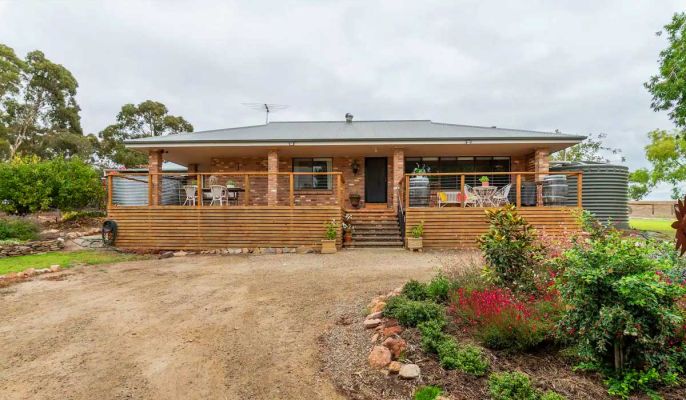 Gundaroo Retreat BBQ Cottage